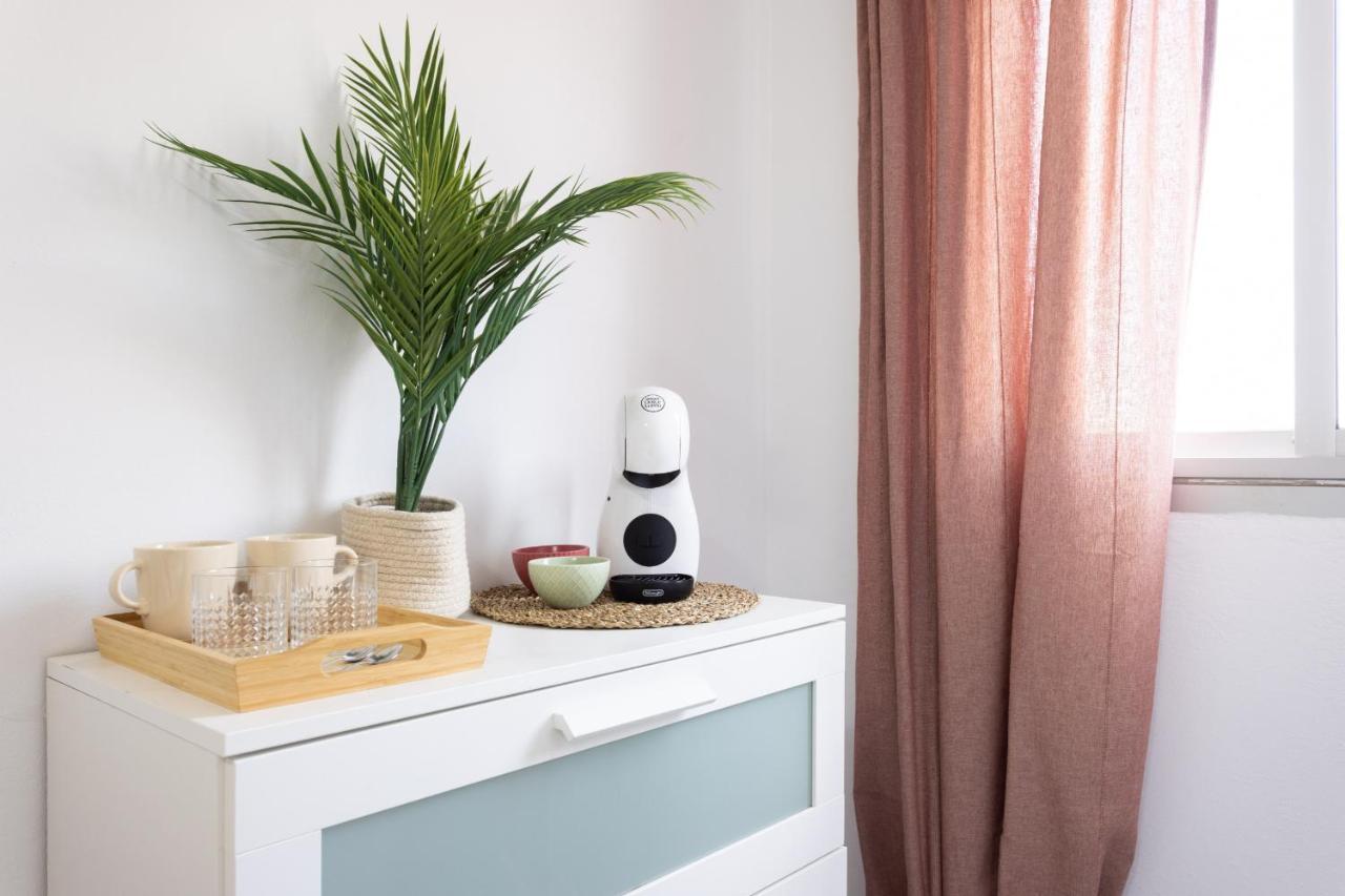 Eden Rentals 103 Surfy Stylish Bed&Coffee Room Granadilla De Abona Esterno foto